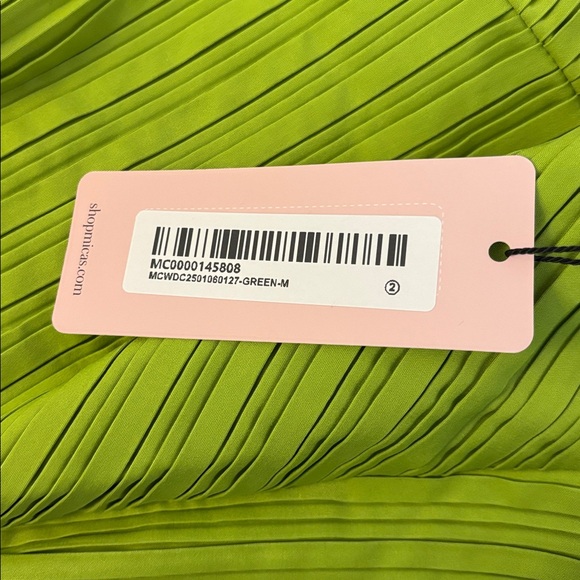 MICAS PLEADED DRESS NEW - Picture 2 of 2